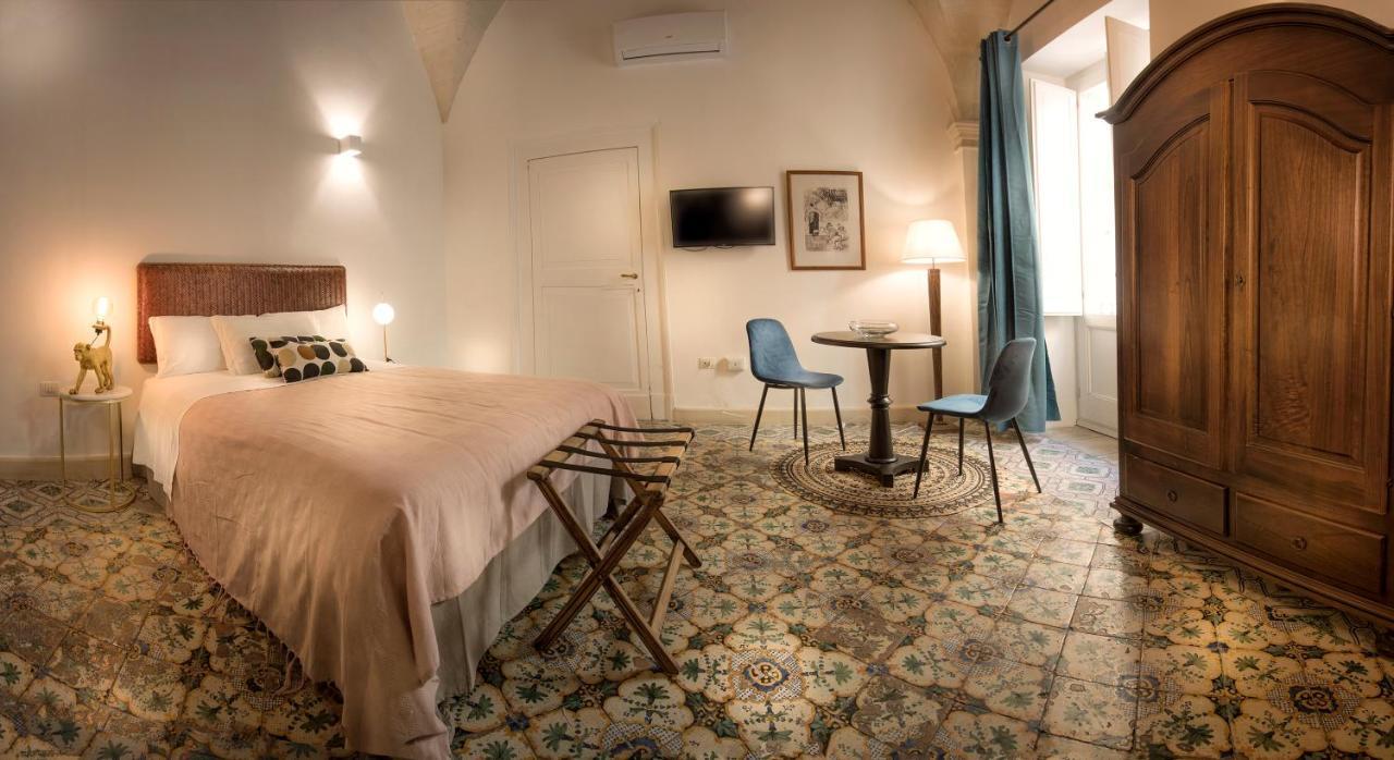 Forleo Historic Apartments - Treb Collection Lecce Ngoại thất bức ảnh