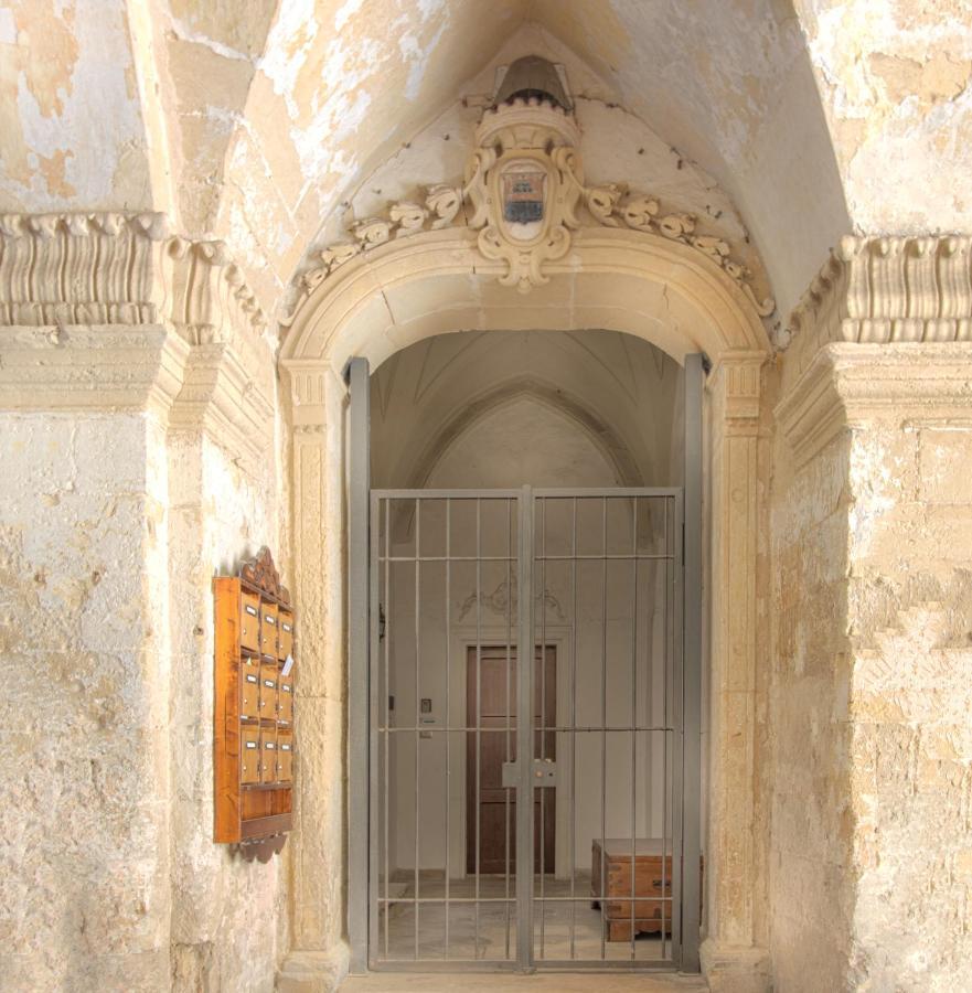 Forleo Historic Apartments - Treb Collection Lecce Ngoại thất bức ảnh