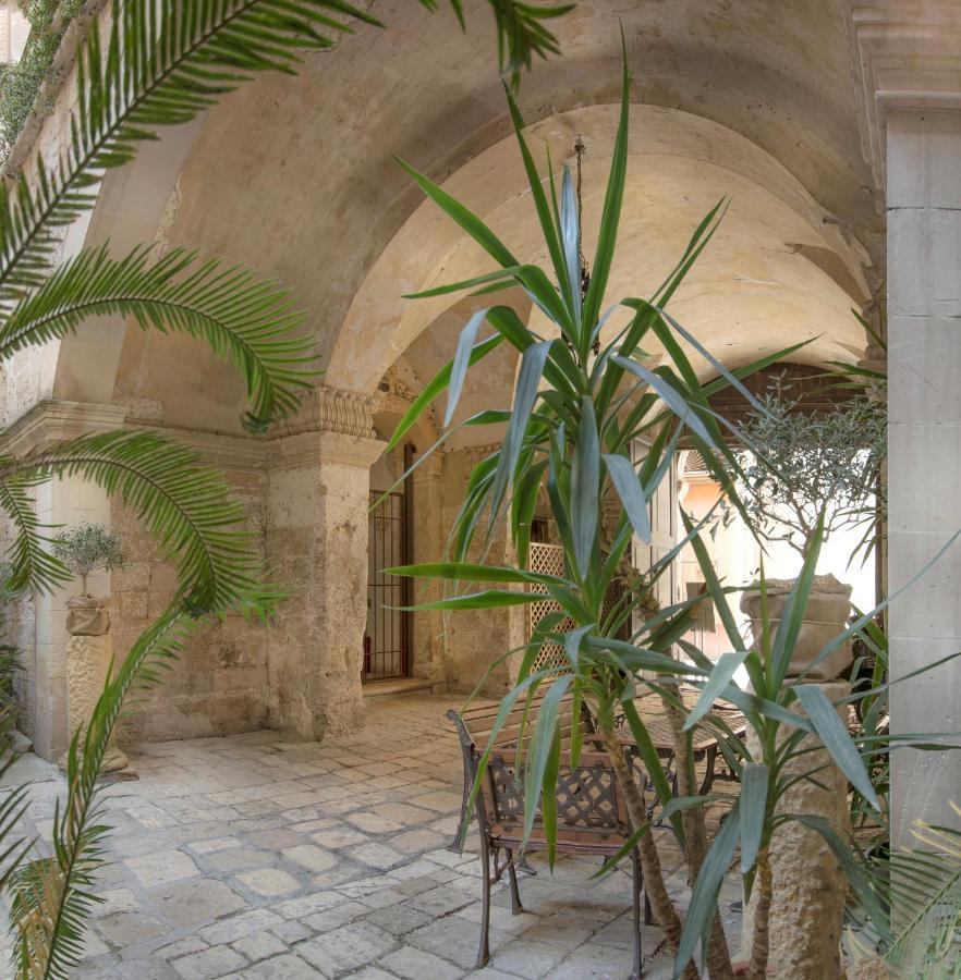 Forleo Historic Apartments - Treb Collection Lecce Ngoại thất bức ảnh